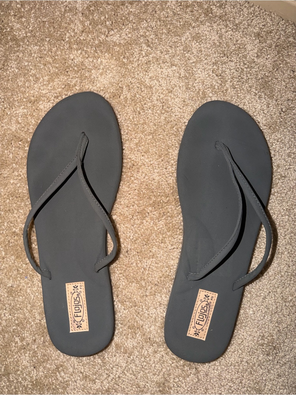 Flojos Black Minimalist Women's Flip Flops